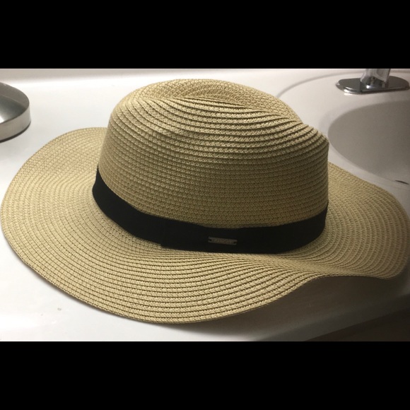 Comhats straw summer beach hat. - Picture 3 of 7